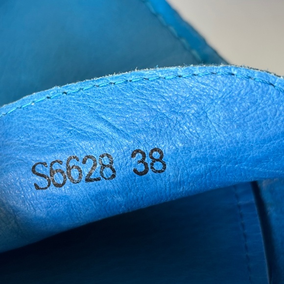 Diana Warner Turquoise Blue Leather Foldy Driving Loafer Women's Size 38/7 - Picture 9 of 12